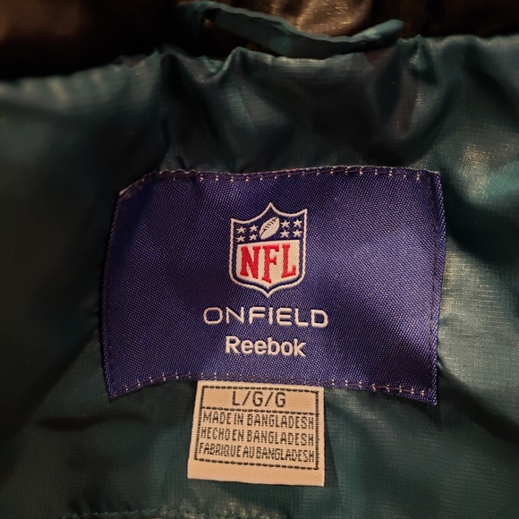 Philadelphia Eagles Puffer Jacket by Reebok Onfield Sz L - Picture 4 of 5